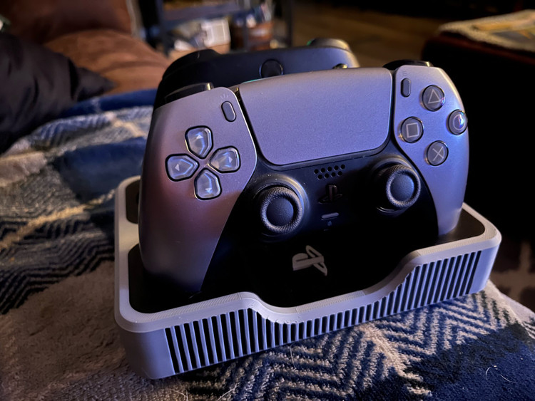 استند دسته ps5/xbox /ps4طرح یونیورسال